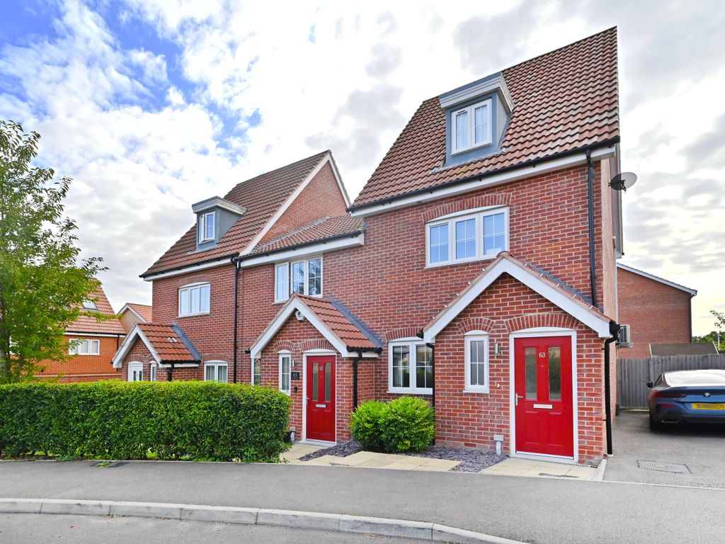 2 bed terraced house for sale in Five Oaks Lane, Oaklands Hamlet