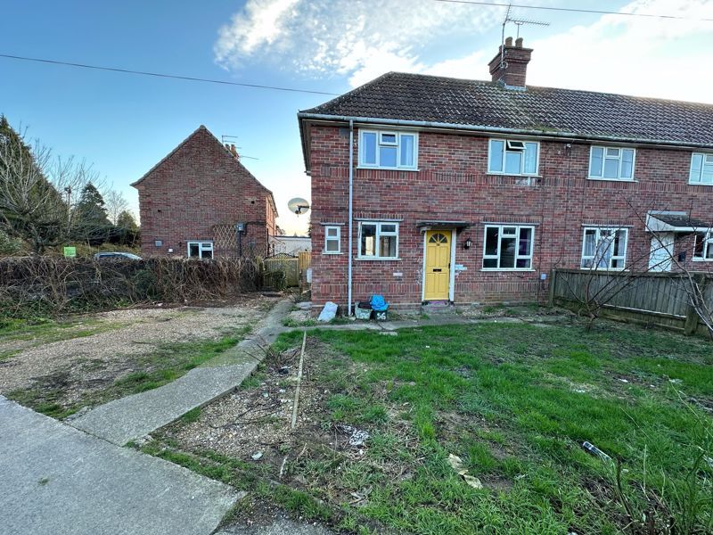 3 bed terraced house for sale in Westfield Grove, Yeovil BA21, £150,000