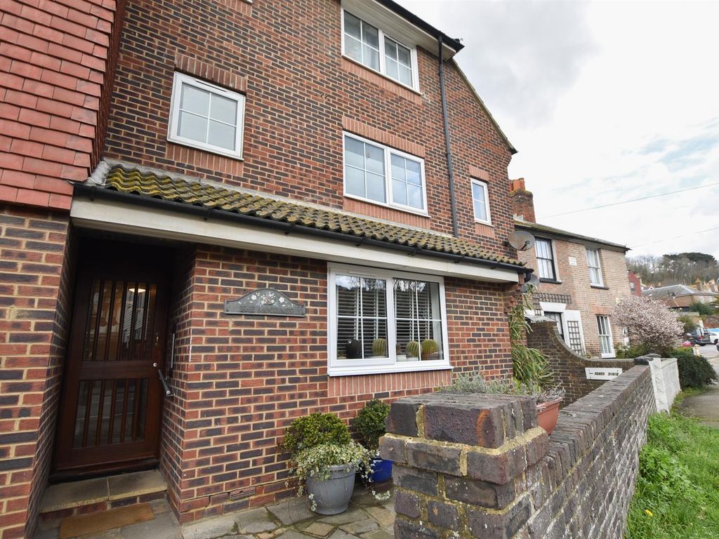 1 bed flat for sale in The Bourne, Hastings TN34 Zoopla