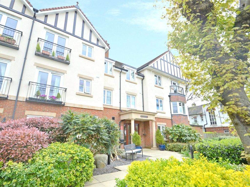 1 bed flat for sale in Mildred Court, Bingham Road, CR0, £