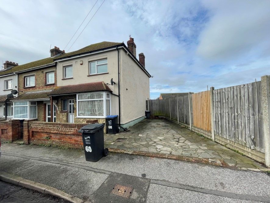3 bed end terrace house for sale in 60 Clements Road, Ramsgate, Kent