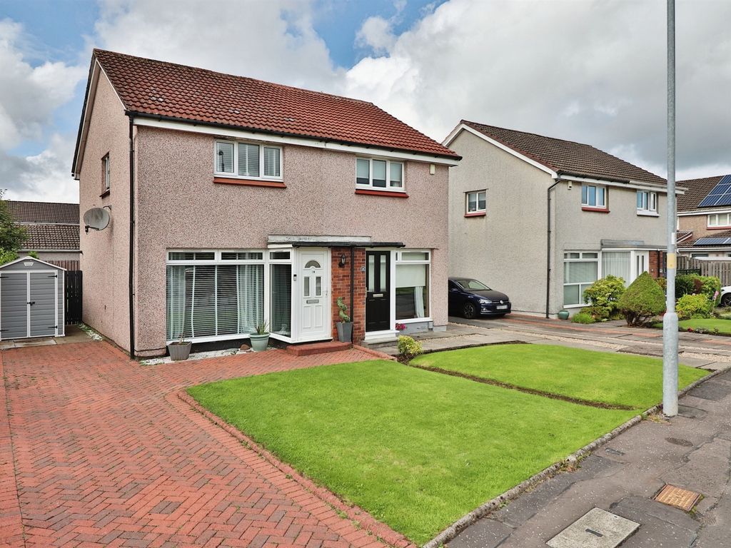 2 bed semidetached house for sale in Falkland Crescent,