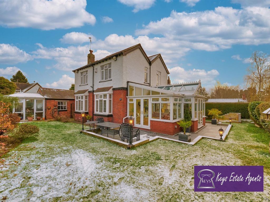 3 bed detached house for sale in Caverswall Road, Blythe Bridge, Stoke