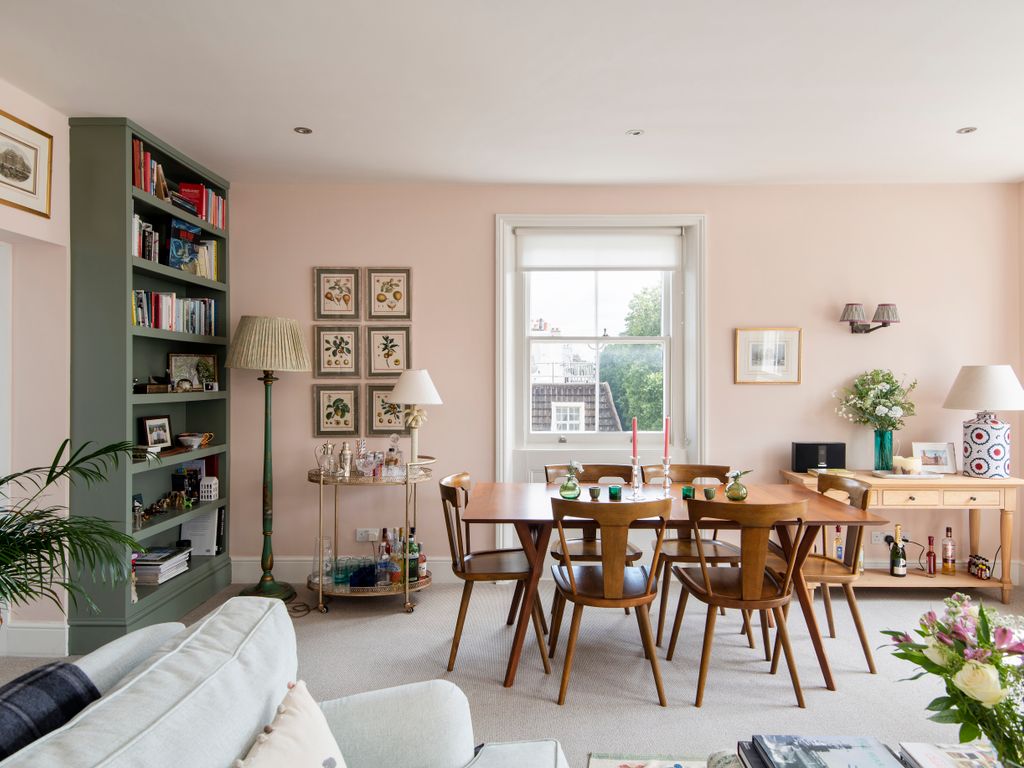 Cornwall Gardens Court, South Kensington SW7  