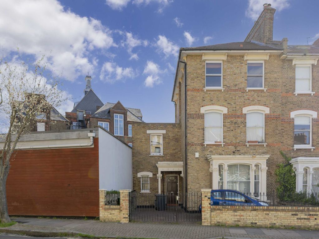 5 bed property for sale in Prah Road, London N4 Zoopla