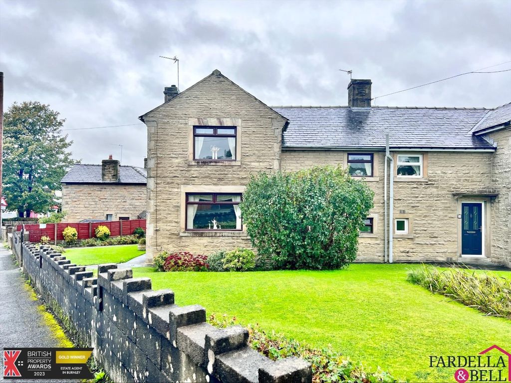 3 bed semidetached house for sale in Victoria Road, Padiham, Burnley