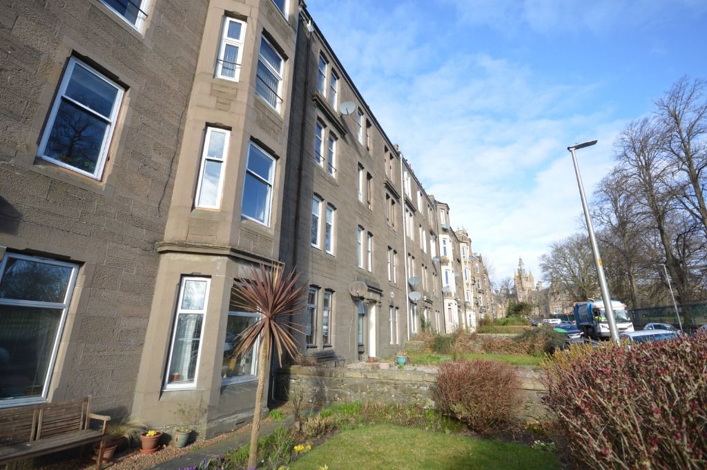 1 bed flat to rent in Baxter Park Terrace, Dundee DD4, £550 pcm Zoopla