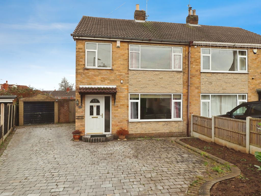 3 bed semidetached house for sale in Norbreck Road, Warmsworth