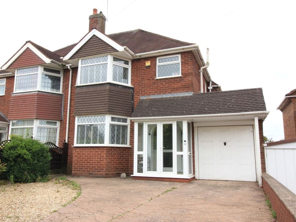 3 bed semidetached house for sale in Chase Road, Walsall WS8 Zoopla