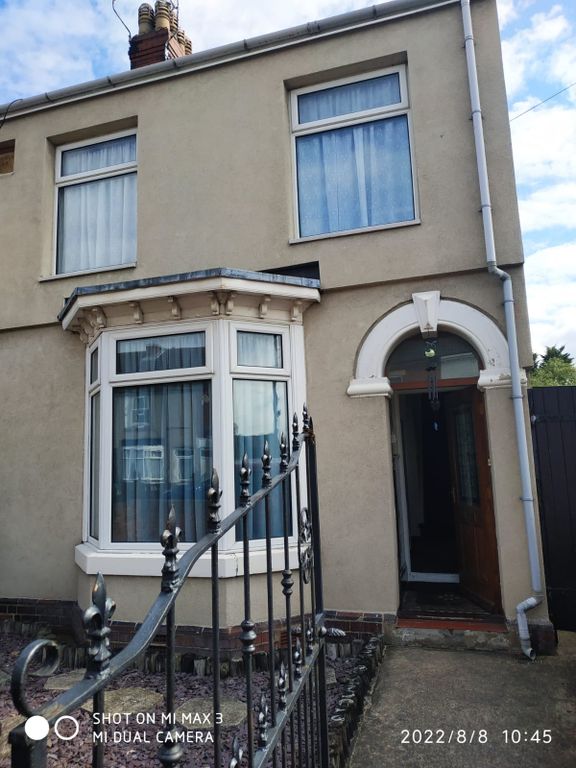 4 bed semidetached house for sale in Owston Road, Carcroft, Doncaster