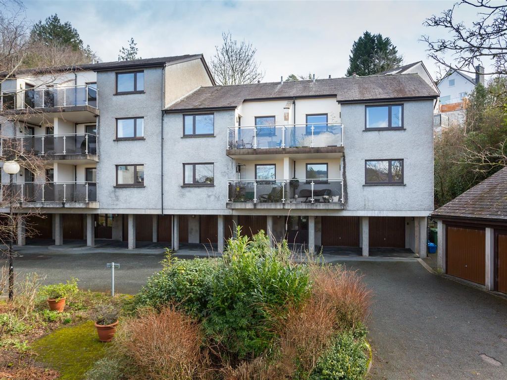 2 bed flat for sale in 16 Helm Rigg, BownessOnWindermere LA23 Zoopla