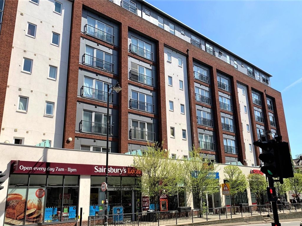 1 bed flat for sale in Manor Road, Wallington SM6 Zoopla