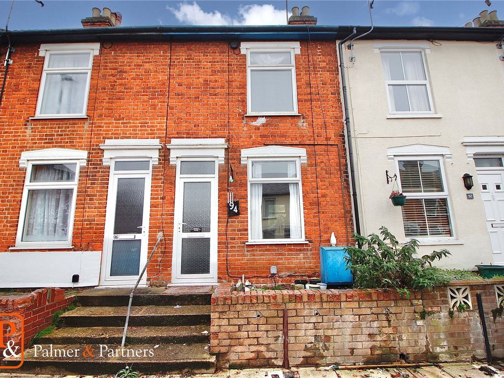 3 bed terraced house for sale in Finchley Road, Ipswich, Suffolk IP4