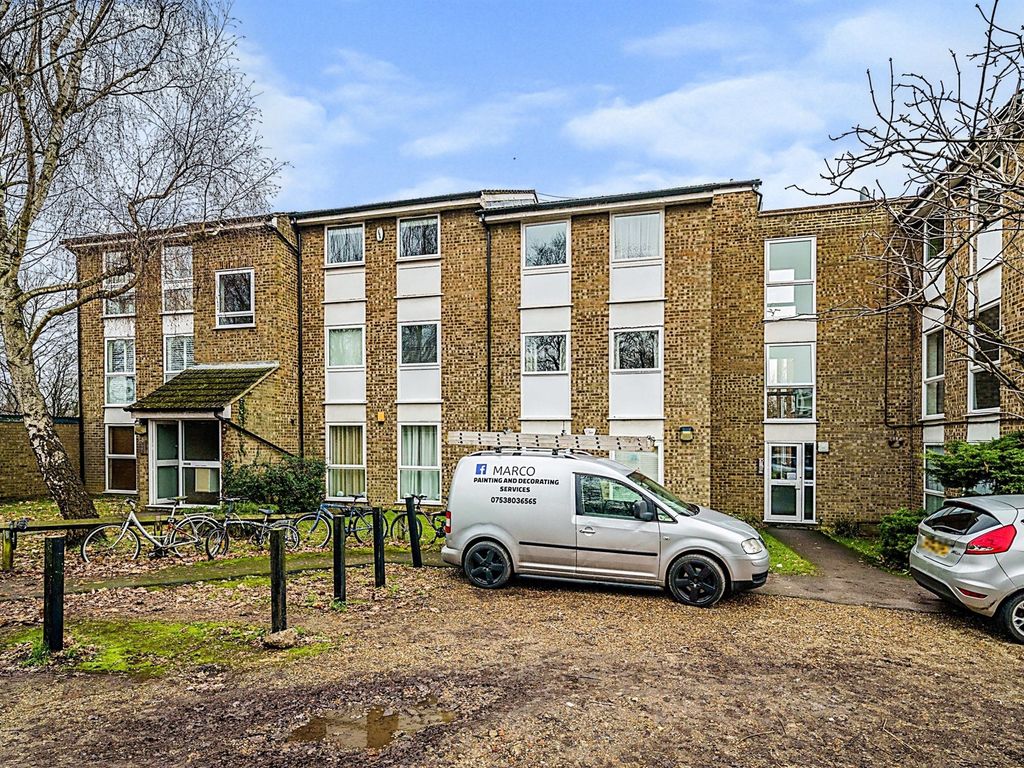 2 bed flat for sale in Eskdale, London Colney, St. Albans AL2 Zoopla
