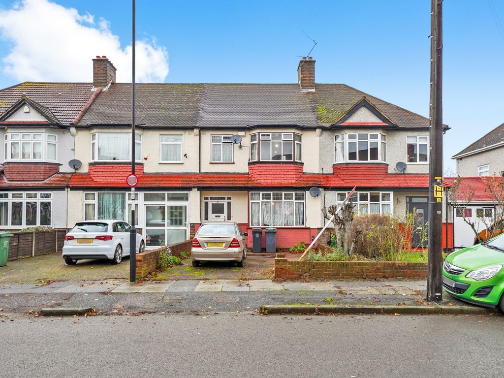 3 bed terraced house for sale in Horncastle Road, London SE12, £495,000