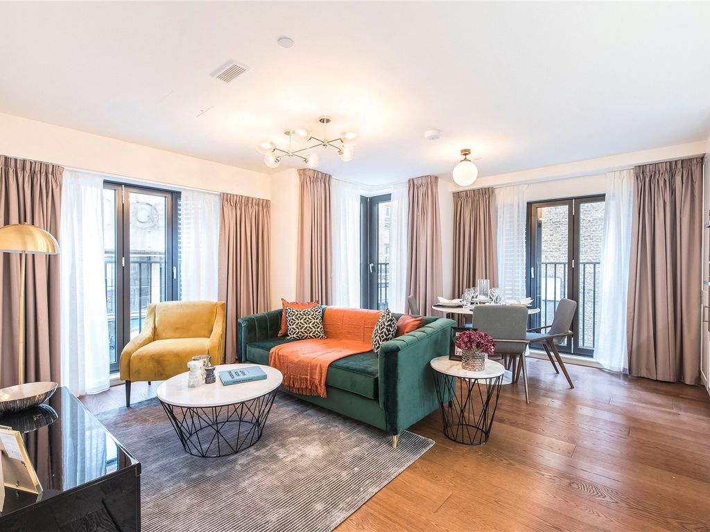 2 bed flat to rent in Richmond Buildings, 81 Dean Street, Soho, London