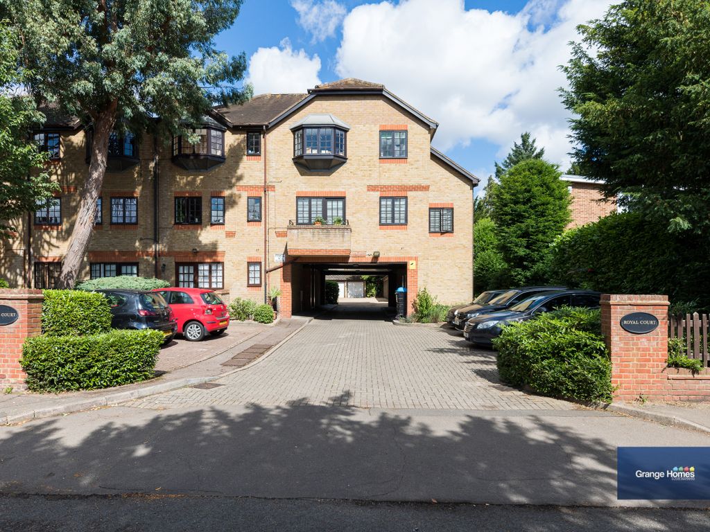 1 bed flat for sale in Queen Annes Gardens, Enfield EN1 Zoopla