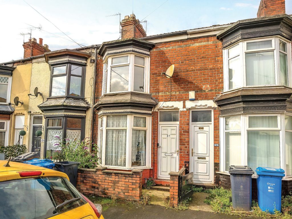 2 bed terraced house for sale in Montrose Street, Hull HU8, £25,000