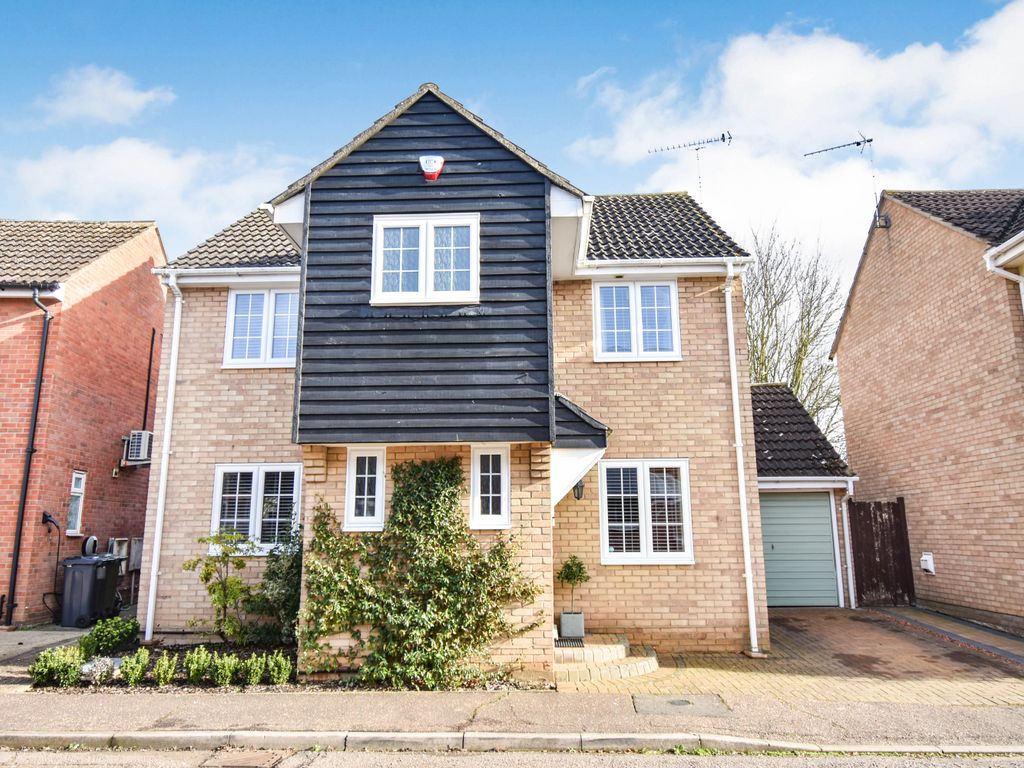 4 bed detached house for sale in Armiger Way, Witham CM8 Zoopla