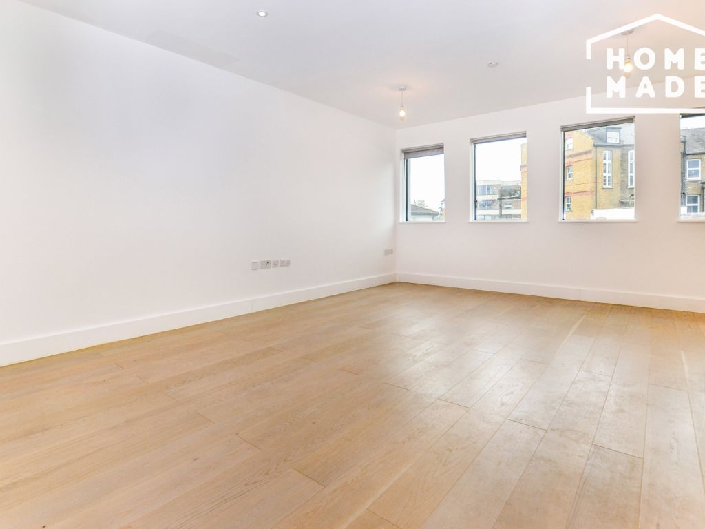 3 bed flat to rent in Osborn House, London SE3 Zoopla