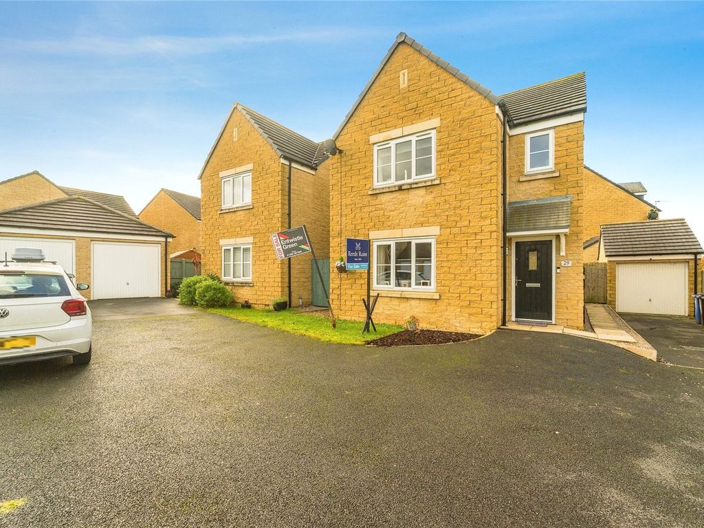 3 bed detached house for sale in Knotts Mount, Colne BB8, £230,000 Zoopla