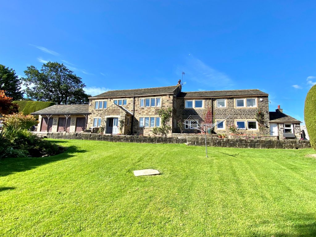 5 bed farmhouse for sale in High Spring Gardens Lane, Keighley BD20