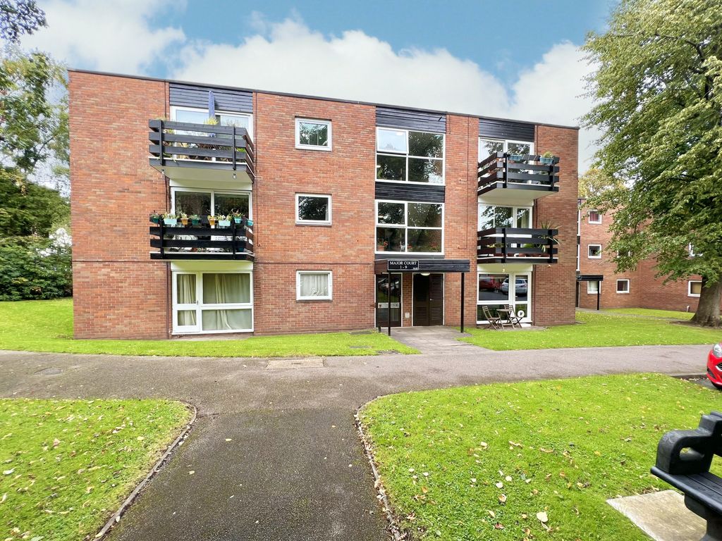 1 bed flat for sale in Major Court, Wake Green Park, Moseley B13, £