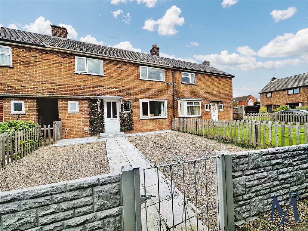 3 bed terraced house for sale in Abbey Close, AshbyDeLaZouch LE65, £