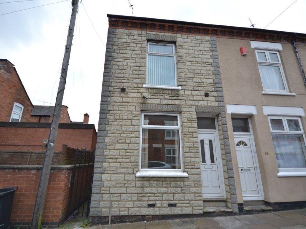 2 bed terraced house to rent in St. Marys Court, St. Marys Avenue