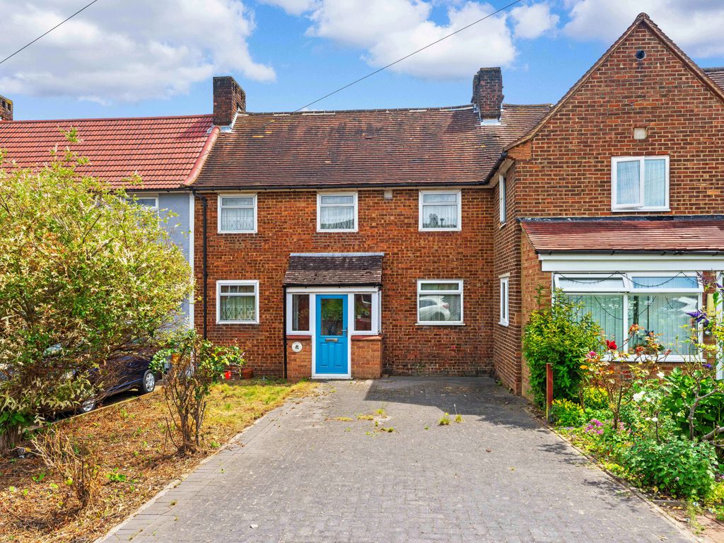 3 bed terraced house for sale in Merebank Lane, Croydon CR0, £395,000