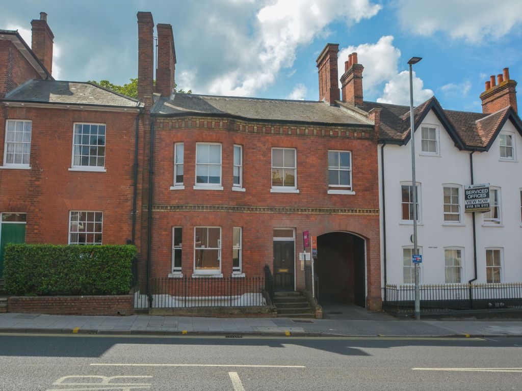 Shute End, Kingswood House RG40  
