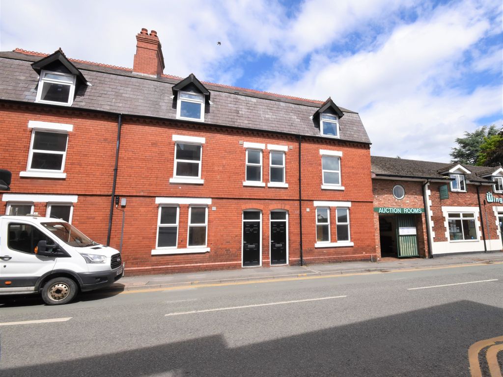 Studio to rent in Holt Street, Wrexham LL13 Zoopla