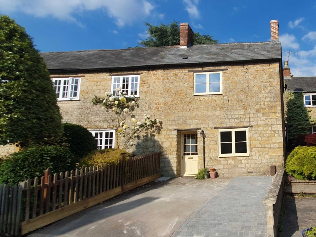 2 bed end terrace house to rent in St Mary Well Street, Beaminster DT8