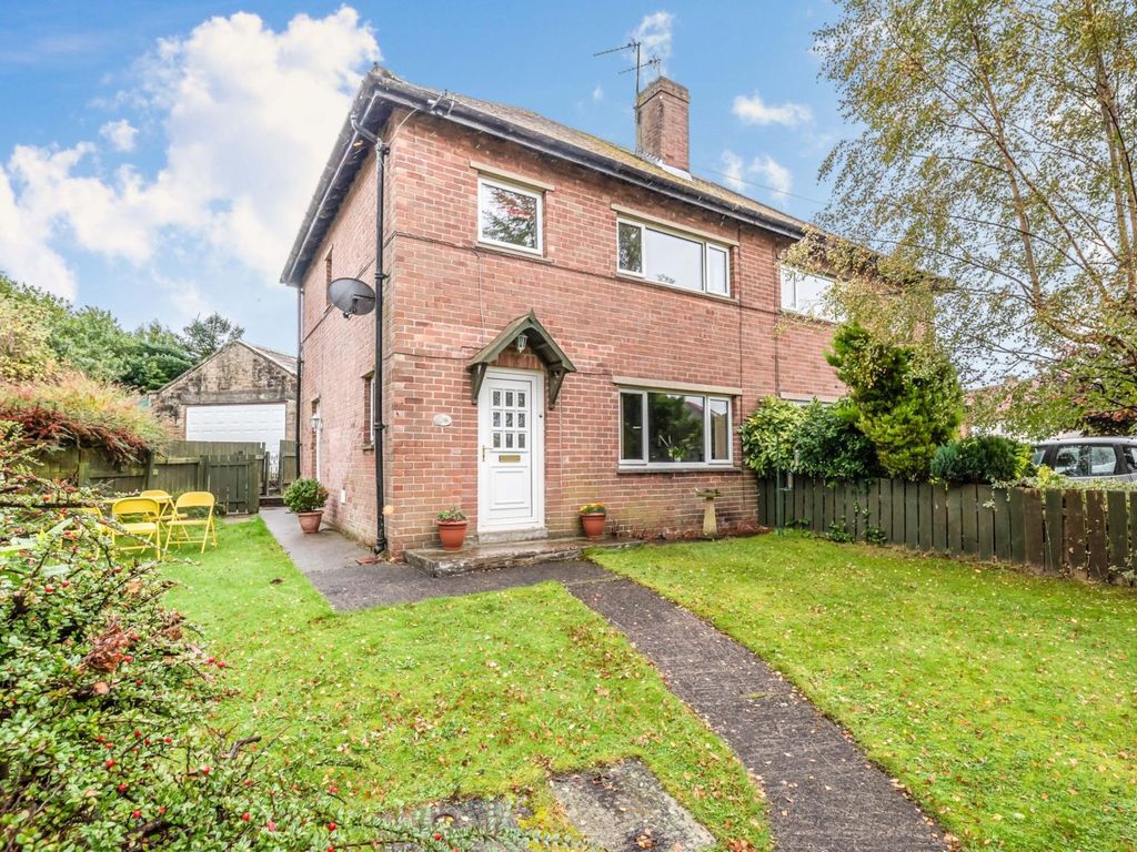 3 bed semidetached house for sale in Strathmore Road, Barnard Castle