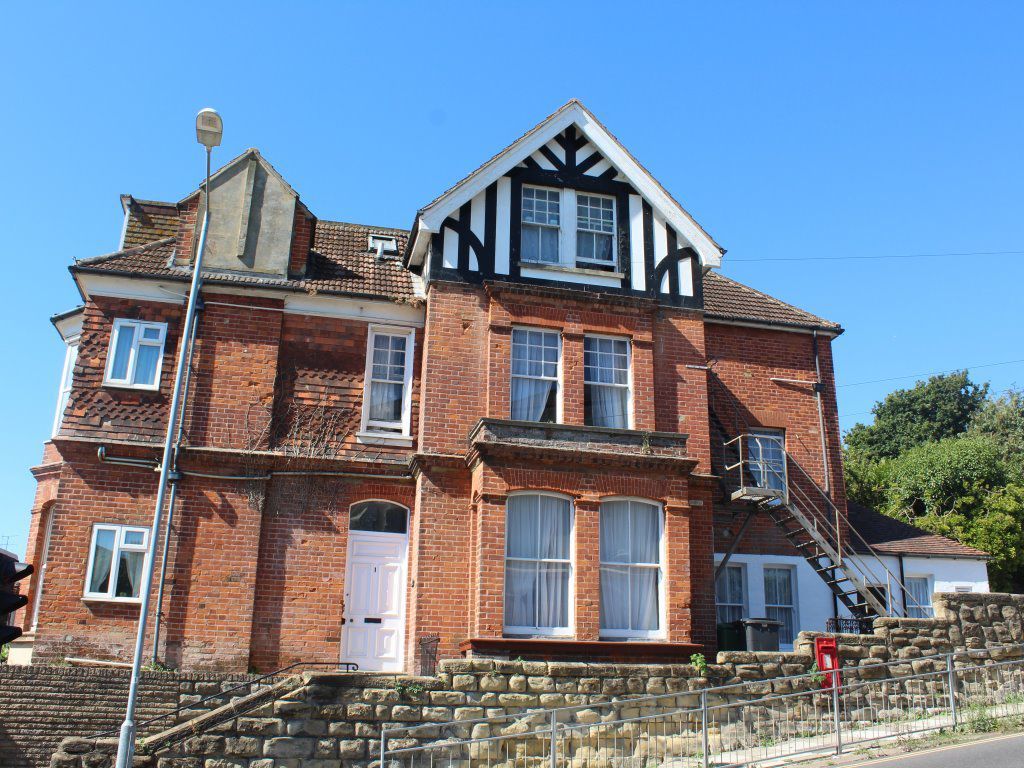 1 bed flat to rent in Priory Avenue, Hastings TN34 Zoopla