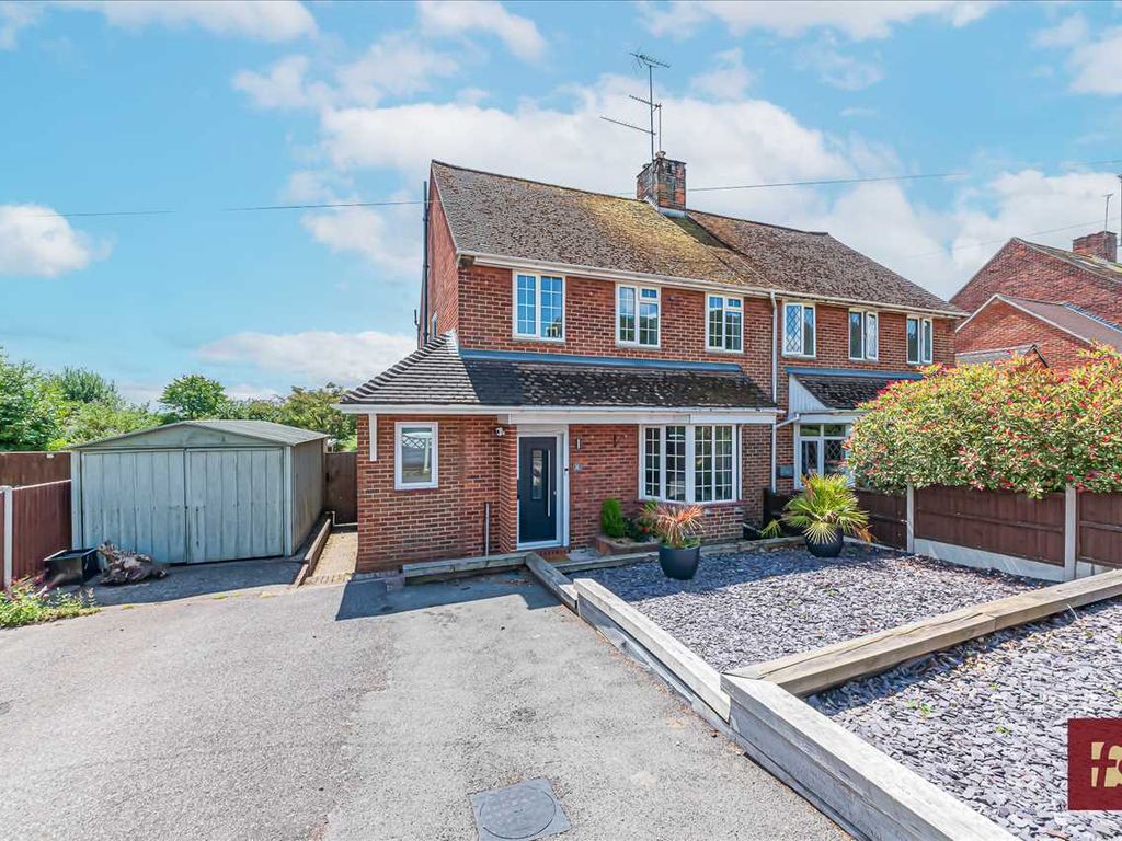 3 bed semidetached house for sale in Lower Broadmoor Road, Crowthorne RG45, £530,000 Zoopla