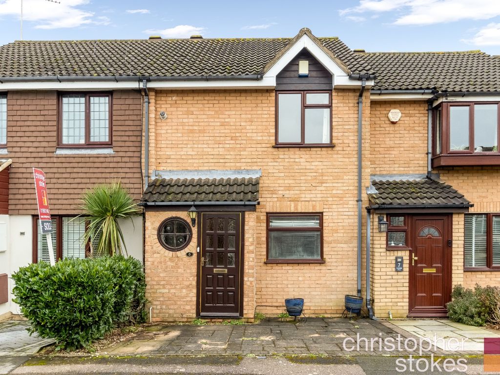 2 bed terraced house for sale in Cranleigh Close, Cheshunt, Waltham