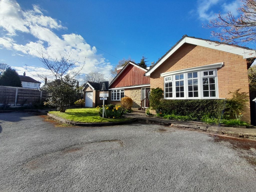 4 bed detached bungalow for sale in Orchard Close, Macclesfield SK11