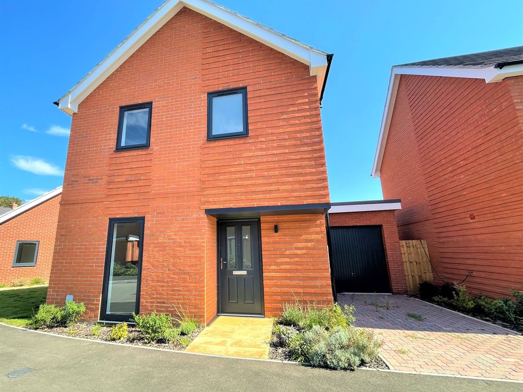 New home, 3 bed detached house for sale in The Paddocks, Paddocks Lane