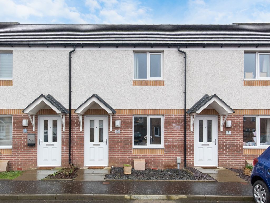 2 bed terraced house for sale in Corn Mill Wynd, Glenrothes KY7 Zoopla