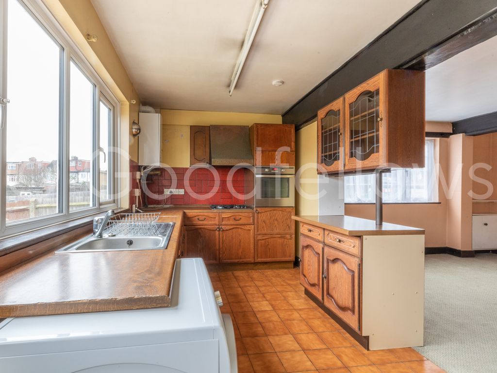 2 bed end terrace house to rent in Garth Road, Morden, Surrey SM4 Zoopla