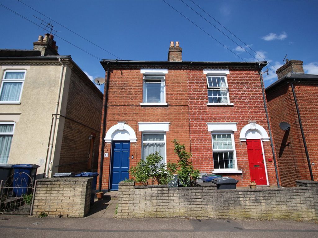 3 bed detached house for sale in Jackson Road, East EN4, £475,000 Zoopla