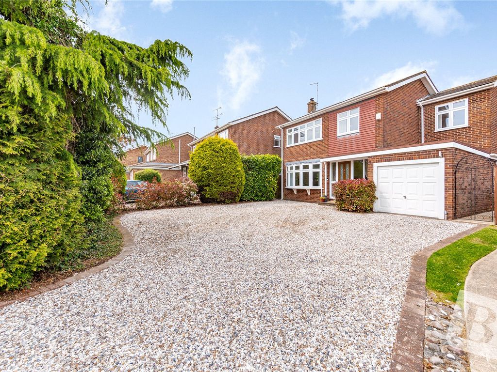 4 bed detached house for sale in Meadow Rise, Blackmore, Ingatestone, Essex CM4 Zoopla