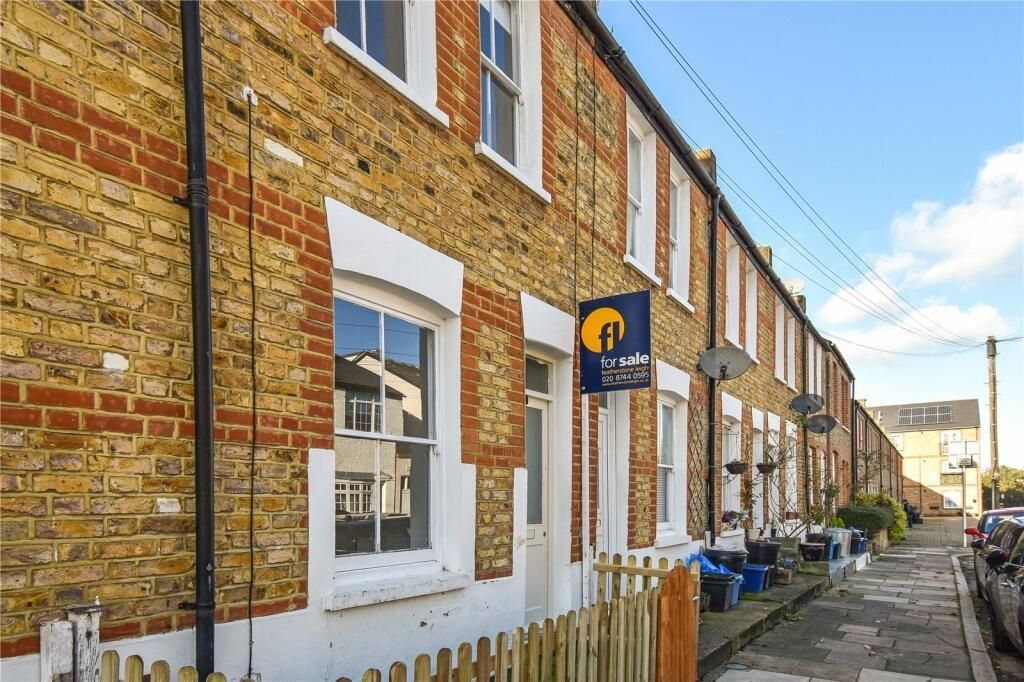 2 bed property to rent in Norcutt Road, Twickenham TW2, £2,250 pcm Zoopla