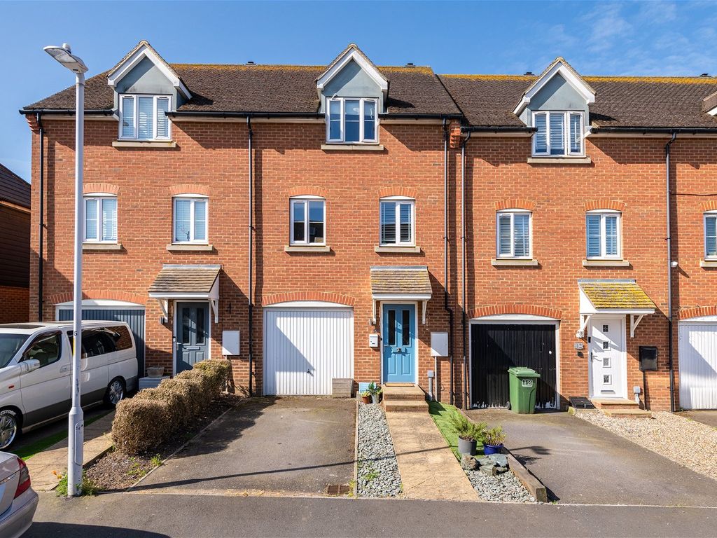 3 bed terraced house for sale in Bergamot Avenue, Minster On Sea