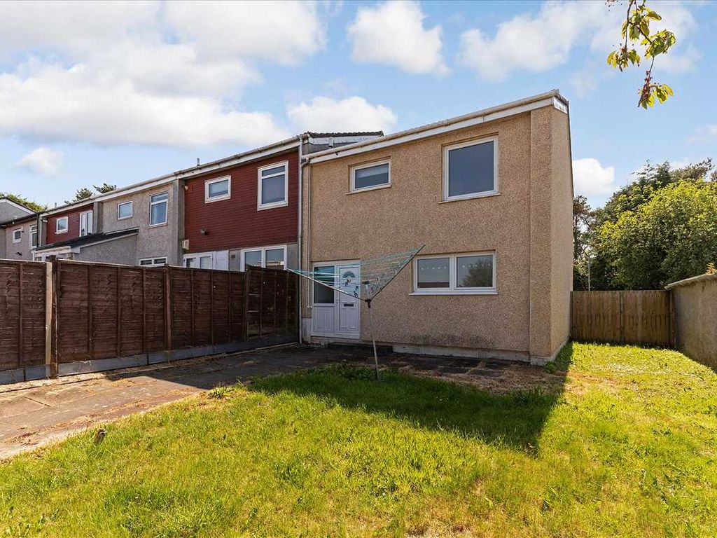 3 bed end terrace house for sale in Alder Place, Greenhills, East