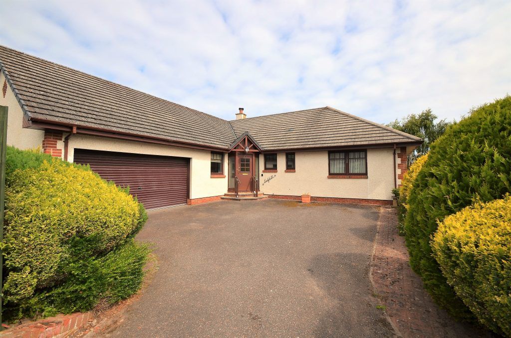 4 bed detached bungalow for sale in 11 Sutors Rise, Nairn IV12 Zoopla