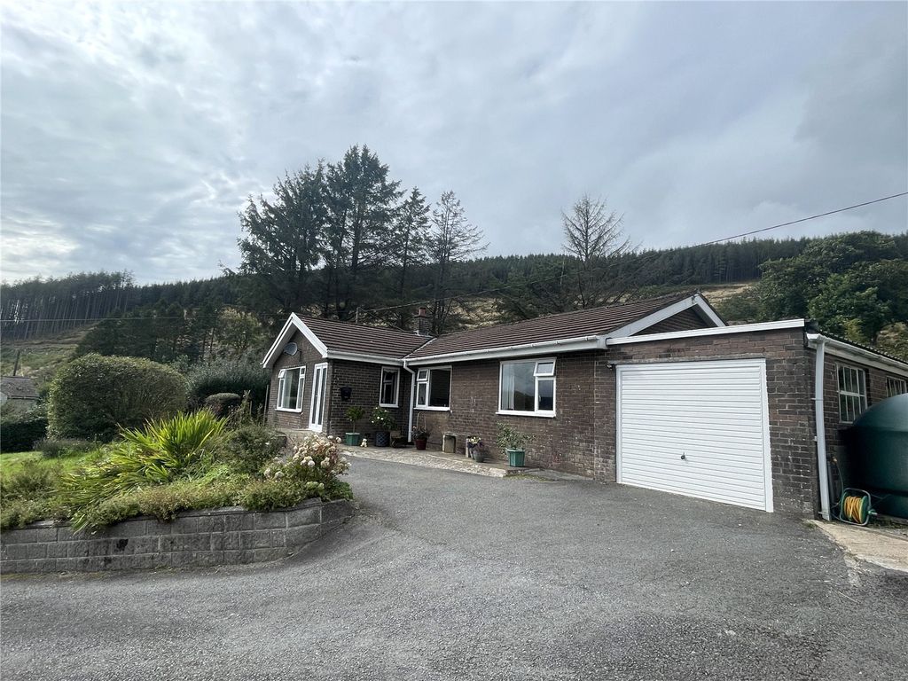 3 bed bungalow for sale in Llanafan, Aberystwyth, Ceredigion SY23, £