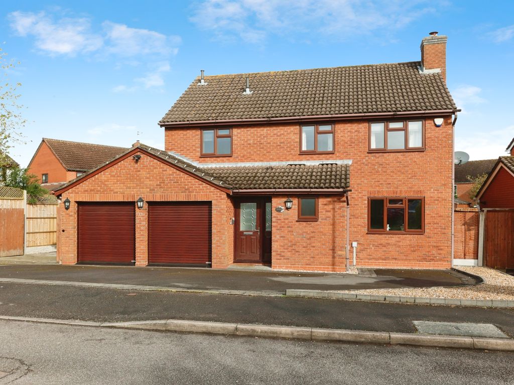 4 bed detached house for sale in Brendan Close, Coleshill, Birmingham