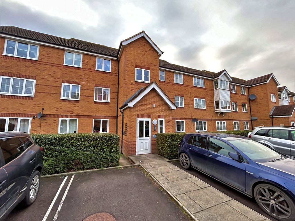 2 bed flat for sale in Aspen Grove, Aldershot, Hampshire GU12 Zoopla